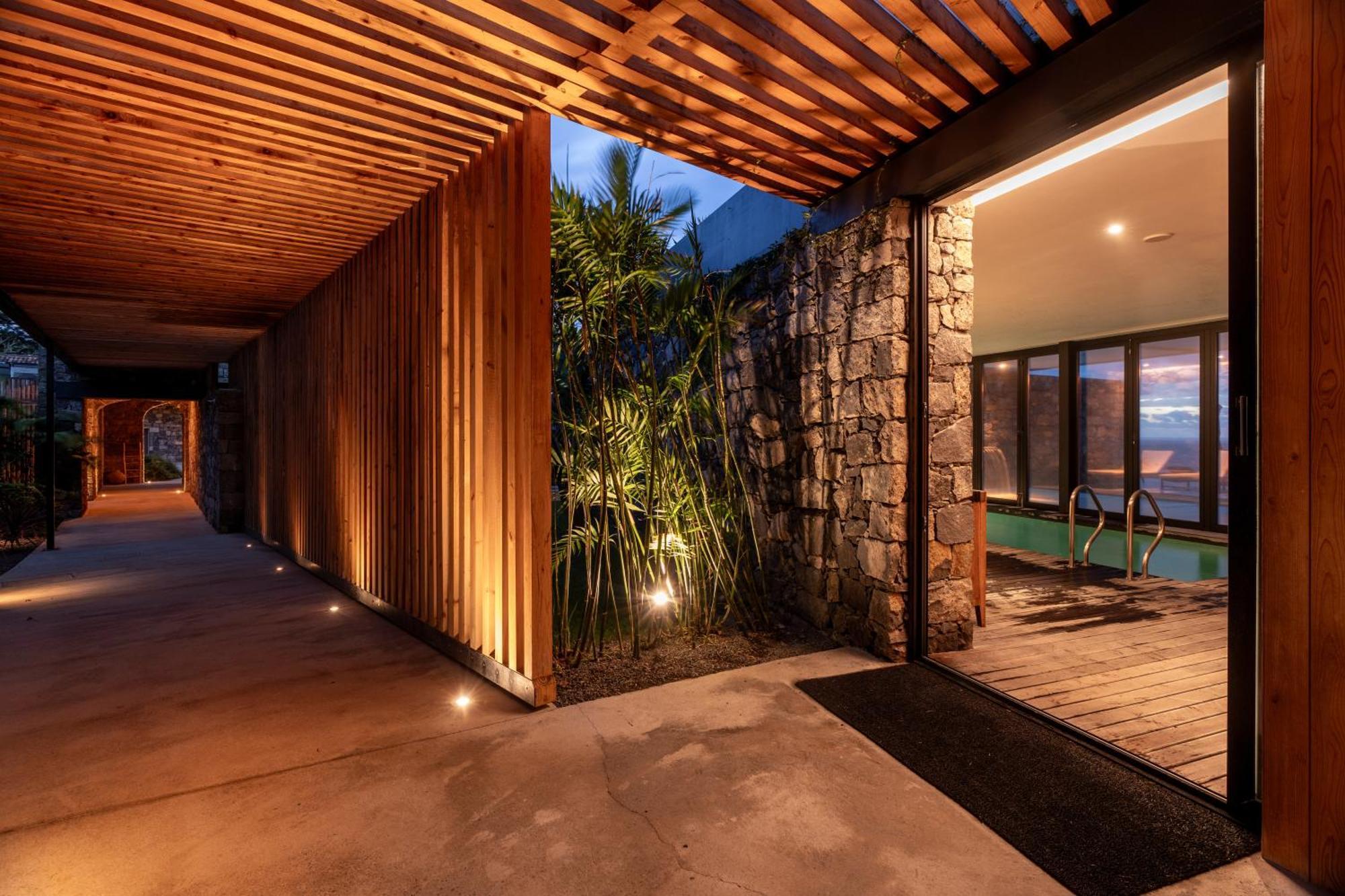 Sensi Azores Nature And Spa Ginetes Екстер'єр фото Spa at the hotel